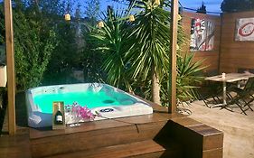 Les Pins De Palama